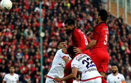 صعود پرسپولیس به صدر جدول
