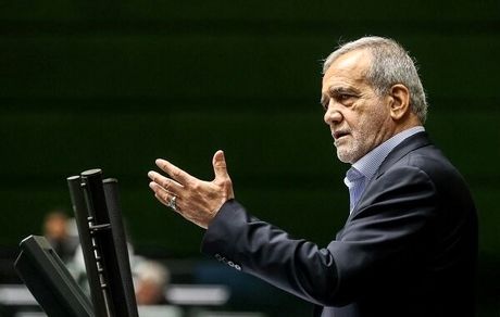 رئیس جمهور در آخرین دفاع از کابینه: وزرای پیشنهادی مجموعه ای از سلایق و جناح ها هستند