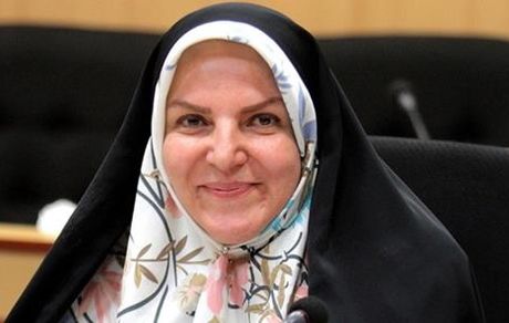  آقاپور: رئیس مجلس بدون در نظر گرفتن نظر نمایندگان مصوبه سهمیه‌بندی بنزین را امضا کرد 