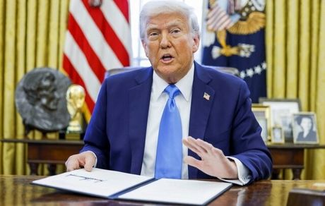 ترامپ: عجله‌ای برای اجرای طرح خود برای غره ندارم