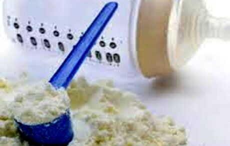 ۵۰۰ تن ماده اولیه شیرخشک نوزاد در معرض فساد/اختلاف بر سر ارز دولتی و نیمایی