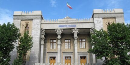 کاردار سوئد به وزارت امور خارجه احضار شد
