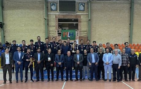 ایلام قهرمان سیزدهمین دوره لیگ باشگاه‌های هاکی سالنی شد