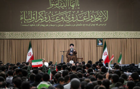 رهبر معظم انقلاب: مسئله آمریکا با جمهوری اسلامی، ناسازگاری ذاتی و تقابل منافع است / مشکل ما با آمریکا از ۲۸ مرداد ۳۲ آغاز شد