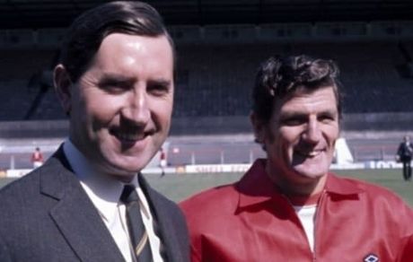 سرمربی سابق و ایرلندی تیم ملی فوتبال ایران و منچستر یونایتد درگذشت