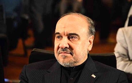 حضور وزیر ورزش در اردوی پرسپولیس