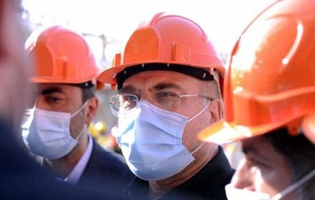 قالیباف: برای عکس یادگاری به پالایشگاه بیدبلند نرفتم/ پیگیر بیکار شدن کارگران هستیم