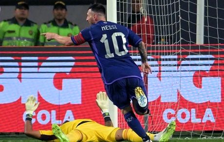 مسی رفتنش از اینترمیامی را تکذیب کرد