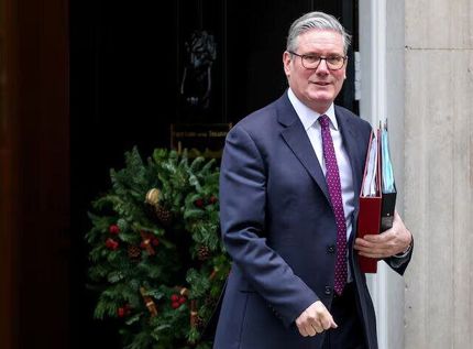 موافقت انگلیس برای استفاده آمریکا از پایگاه‌های این کشور برای حمله به ایران