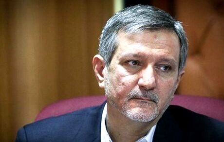 وضعیت زمان آغاز ترم جدید دانشگاه‌ها، در شهریورماه بررسی می‌شود