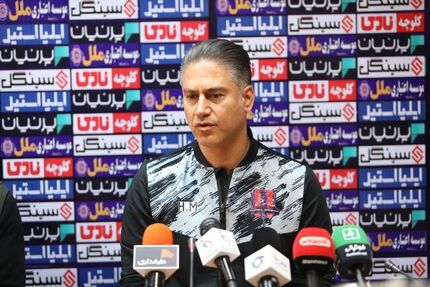 مطهری از سرمربیگری نساجی استعفا کرد / مدیرعامل نساجی قبول نکردند