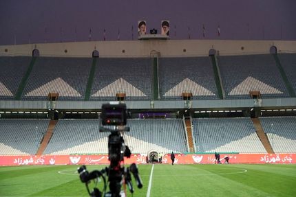 درآمد نجومی صداوسیما از پخش بازی‌های پرسپولیس و استقلال