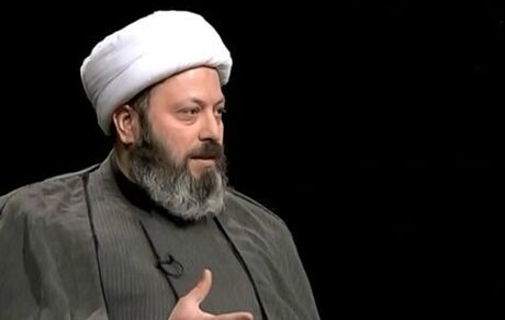 رئیس کتابخانه مجلس: حلقه های میانی، ایجاد خط ویژه ای در مسیر ترافیک ساختارهای پیچیده هستند