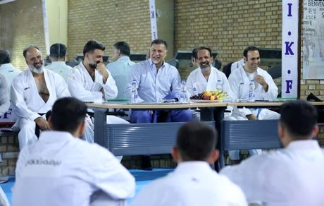 حضور علی دایی در تمرینات تیم ملی کاراته