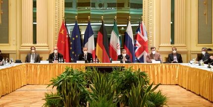 پیشنهاد برای حضور دو نماینده مجلس در تیم مذاکرهکننده ایران / نباید تجربه تلخ برجام تکرار شود