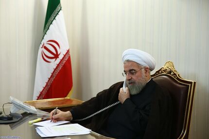 روحانی: شرایط واگذاری سهام عدالت در بورس تسهیل شود