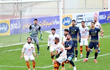 برد حساس شاگردان قلعه‌نوعی در دربی استان کرمان / فجرسپاسی و شهرخودرو به سقوط سلام کردند