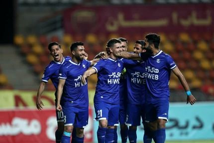 تسلیم استقلال فکری برابر فولاد در اهواز