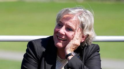 وزیر دفاع هلند بخاطر افغانستان استعفا کرد