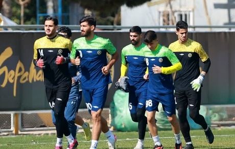 سپاهان فردا به عربستان می‌رود