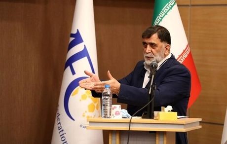 باشگاه فولاد: آجرلو مدیرعامل ما نمی‌شود