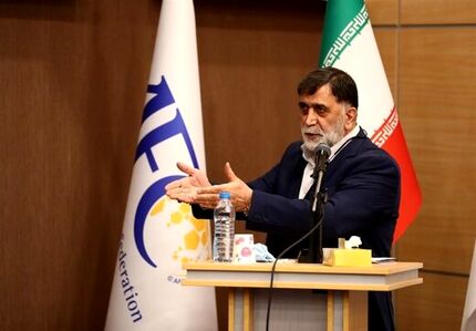 باشگاه فولاد: آجرلو مدیرعامل ما نمی‌شود