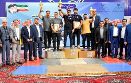 قهرمانی خوزستان در رقابت های وزنه برداری کارگران کشور
