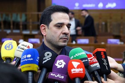 تیم ملی والیبال با اوج فاصله دارد