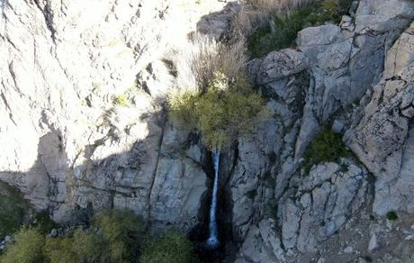 ثبت ملی آبشار طاقا روستای آرتیمان شهرستان تویسرکان