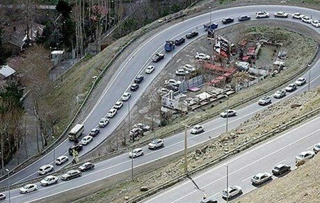تردد شبانه از جاده هراز تا روز سه‌شنبه ممنوع است