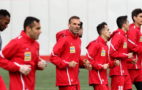 اطلاعیه باشگاه پرسپولیس درباره قرنطینه دو عضو باشگاه 