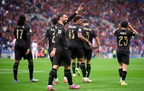 پرتغال با ۹ گل به جام جهانی رسید