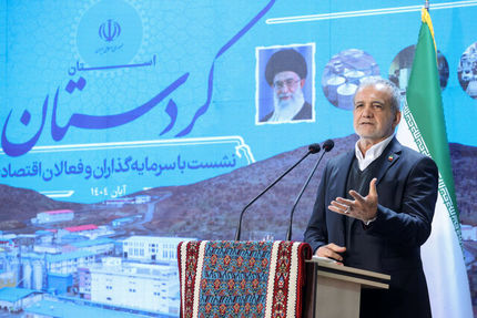 رئیس جمهور: حضور مردم در تصمیم‌گیری‌ها شرط موفقیت سیاست‌هاست