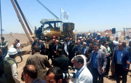 پروژه آب‌رسانی به شهرهای کرمان و رفسنجان از سامانه انتقال آب خلیج‌فارس افتتاح شد