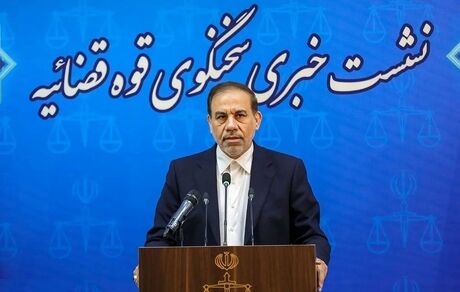 آزادی همه متهمین پرونده فساد فوتبال با وثیقه / عملیات احداث هتل ولنجک متوقف شده است