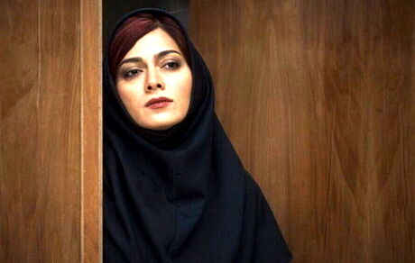 چه شد که پگاه آهنگرانی به زندان زنان نرفت؟