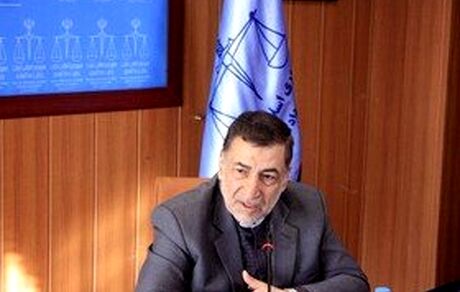 
وزیر دادگستری: فعالیت ۵۰۰ تیم نظارتی با هدف عدم افزایش قیمت کالا در کشور
