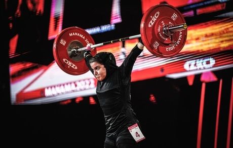 دختر وزنه بردار کشورمان در دسته ۵۹ کیلوی آسیا هشتم شد