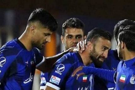 پرسپولیس مهاجم جداشده استقلال را نخواست