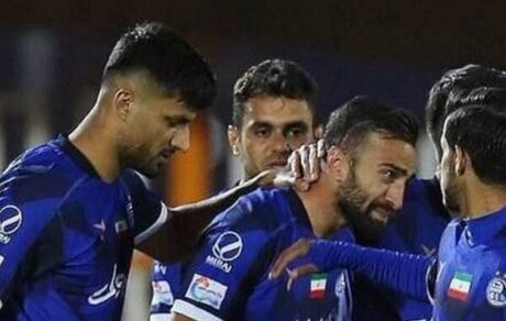 پرسپولیس مهاجم جداشده استقلال را نخواست