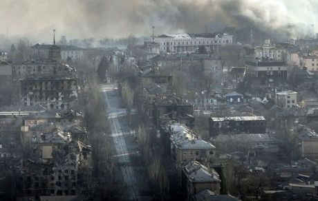 وضعیت بحرانی شهر ماریوپل اوکراین / زلینسکی: روسیه به دنبال خاکستر کردن این شهر