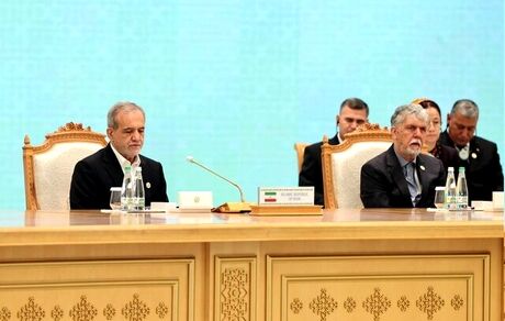 رئیس جمهور: صحبت از صلح و تعمیق برادری و پی ریزی گفتمان وفاق نیاز امروز جامعه بین المللی است