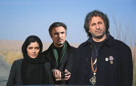 
اعتراض محمدرضا هنرمند به یک توقف و چینش در اکران
