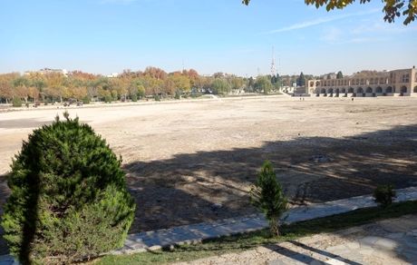 پایان تجمع اعتراضی کشاورزان اصفهانی در زاینده رود + متن بیانیه