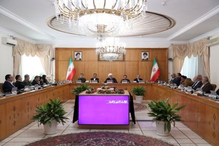 روحانی:  مبارزه با فساد را تبدیل به اختلاف نکنیم/ در مسأله انتخابات نمی‌توانم واقعیت‌ها را نگویم/ حرف‌هایم درباره ۲ میلیارد دلار تازه نیست 