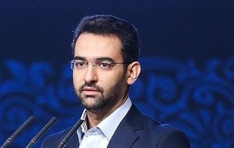 آذری‌جهرمی:تخلف ۶۰۰ میلیارد تومانی اپراتورها احراز شده است