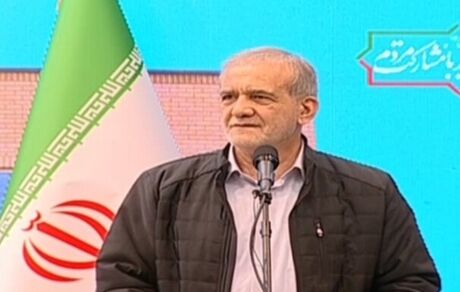 رئیس جمهور: مراکز هسته‌ای در ذهن بچه‌های ماست / فرزندان این مملکت سرمایه اصلی هستند و آینده را می‌سازند