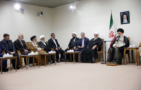 تجلیل از بزرگان دین تجلیل از معارف الهی و کاری لازم برای کشور است 