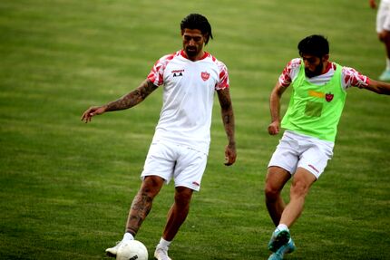 مدافع سابق پرسپولیس قراردادش را فسخ کرد