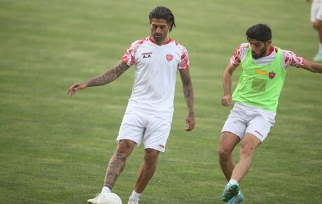 مدافع سابق پرسپولیس قراردادش را فسخ کرد